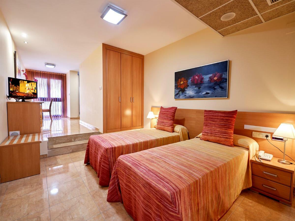 Hotel Anna Cocentaina Exteriér fotografie