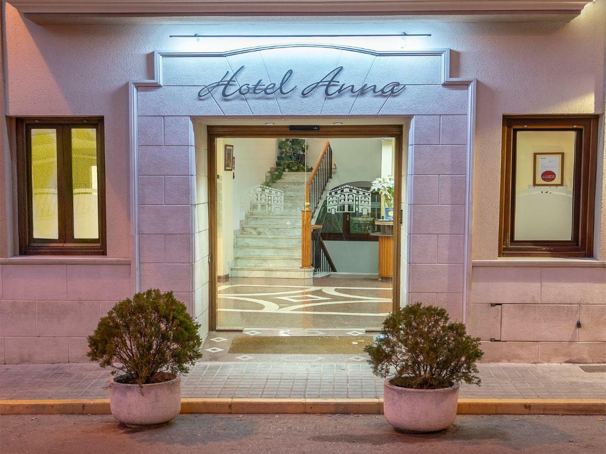 Hotel Anna Cocentaina Exteriér fotografie